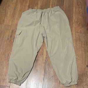 Cargo pants